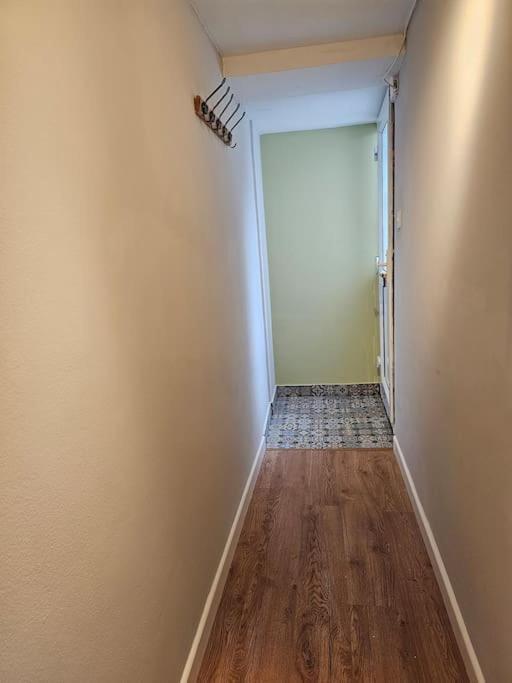 Peaceful And Elegant Apartment ลอนดอน ภายนอก รูปภาพ